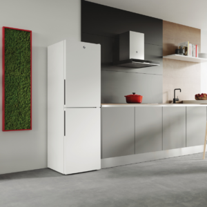 54.5Cm F50/50 Low Frost Fridge Freezer, White